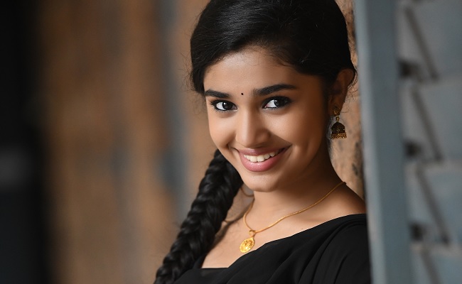 kritishetty make her remunaration down..!!