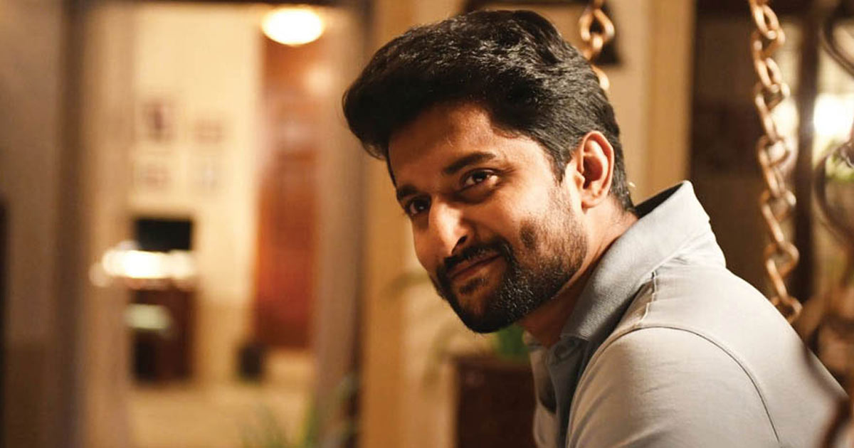 did nani warns us about 2000 notes in that movie..!!