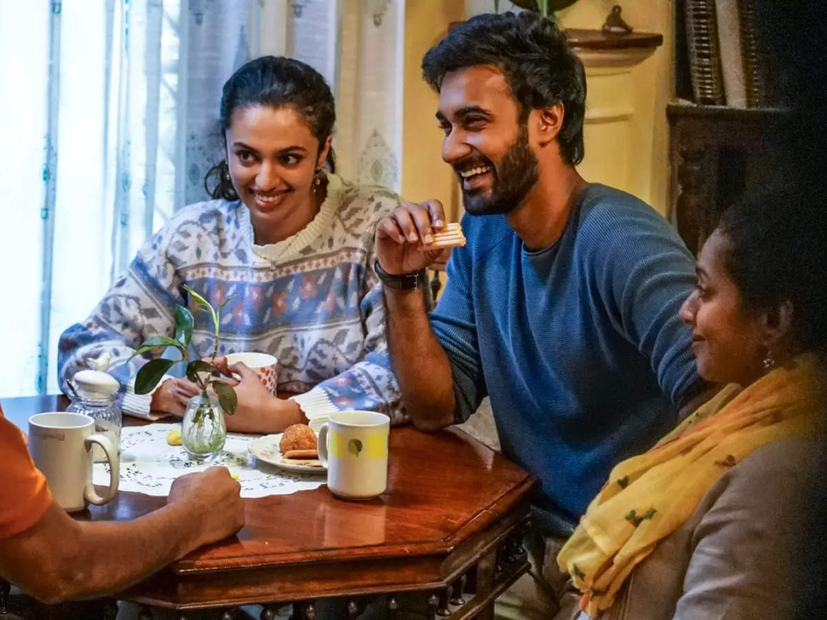 anni manchi sakunamule movie review