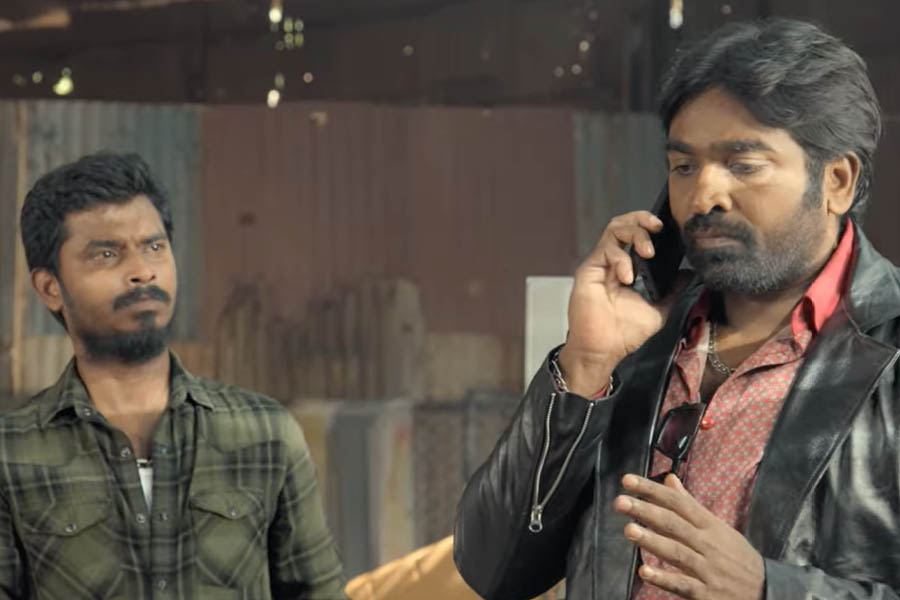 Mumbaikar movie-story-review-rating