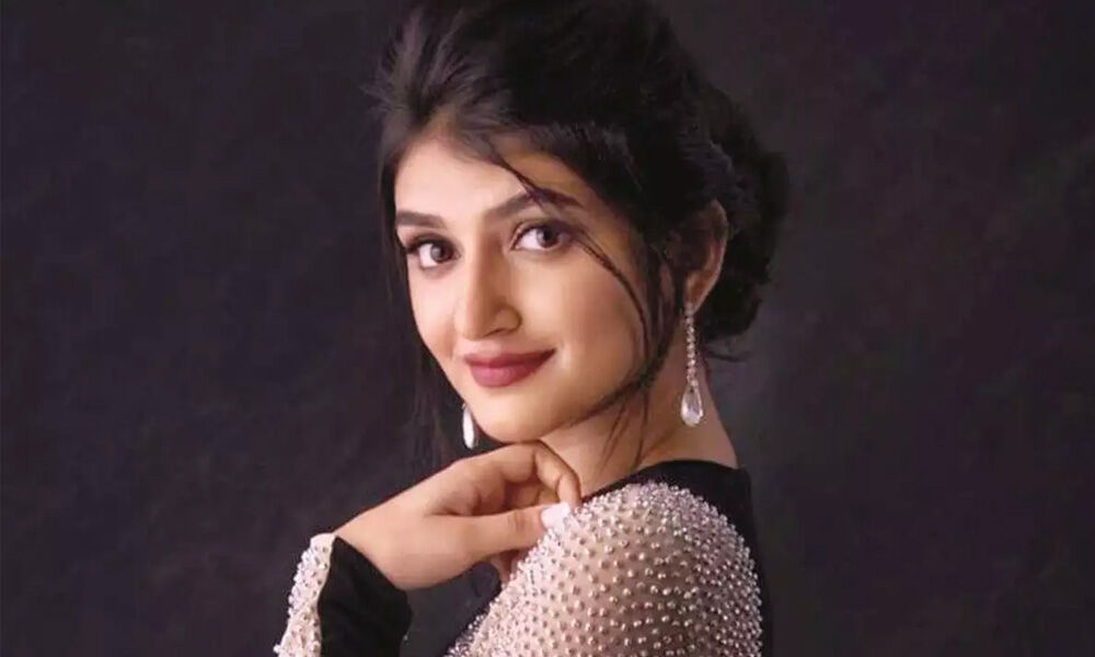 movie in which sreeleela acted as child artist