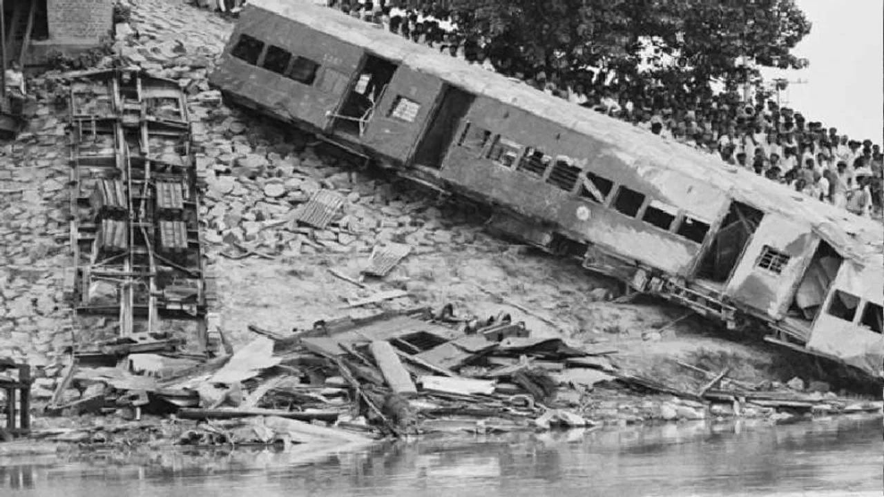 tragic train accidents of india..!!