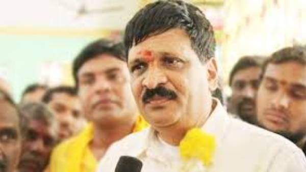 mynampalli rohit rao wins over padma devender reddy