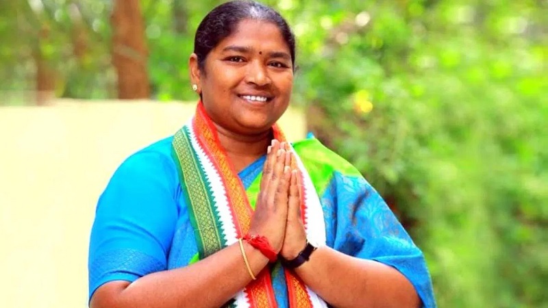 public response for seethakka oath