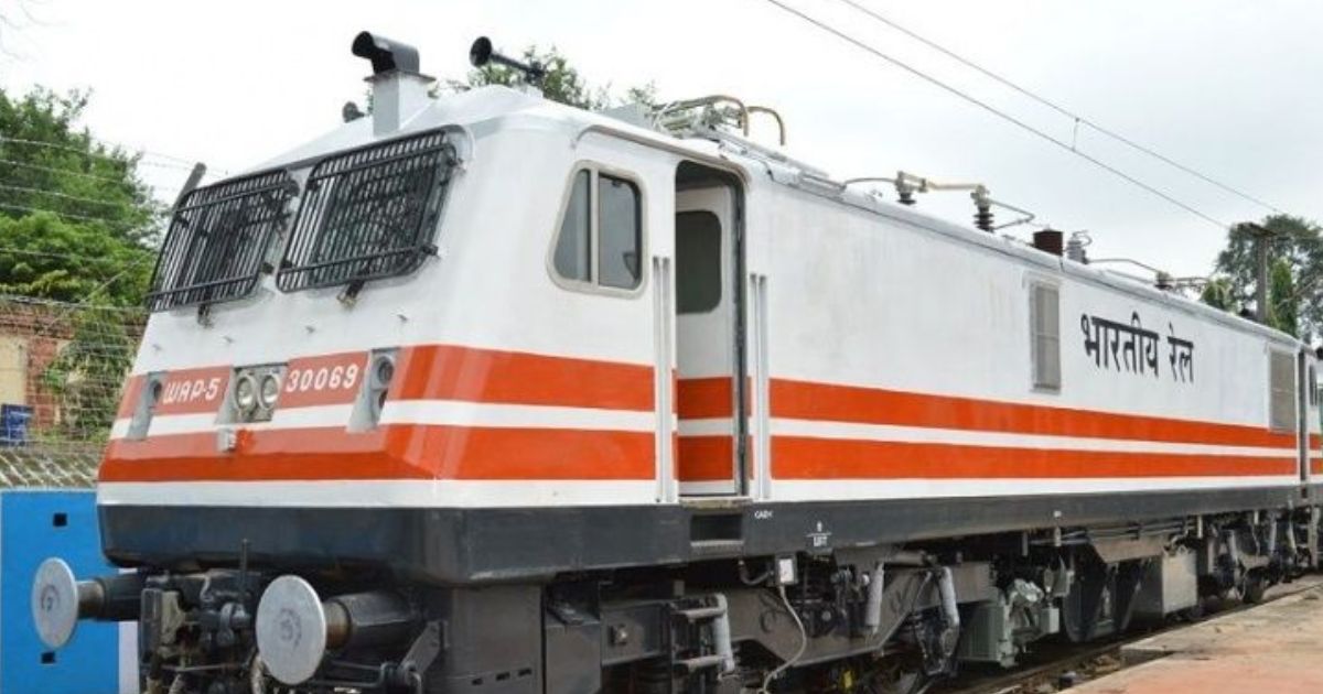 reason behind electric trains current passing