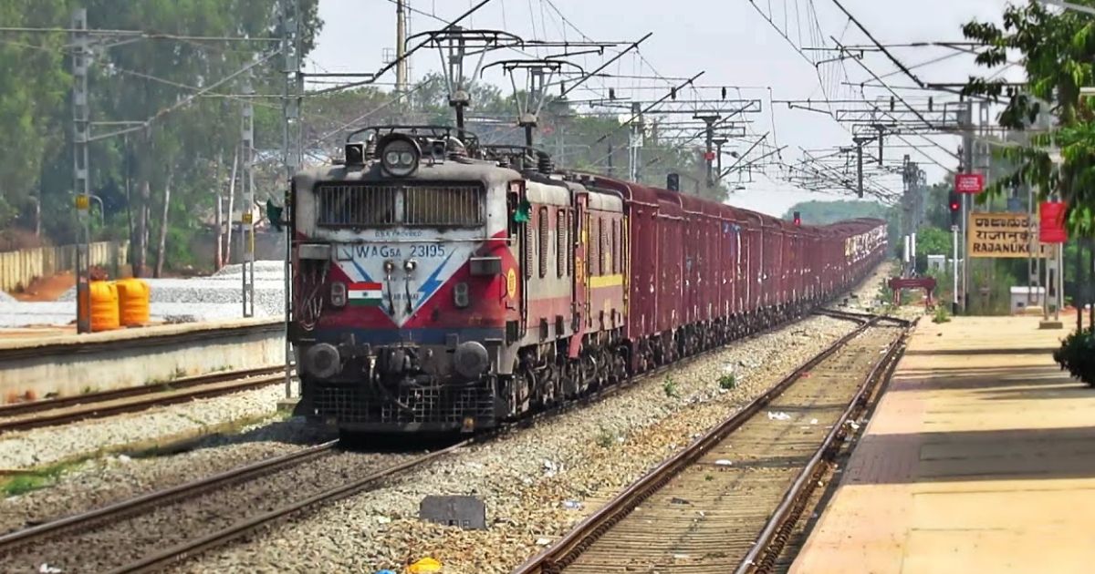 reason behind electric trains current passing