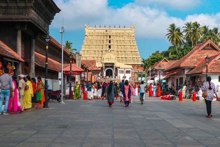 richest temple in india