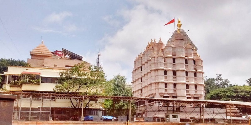 richest temple in india