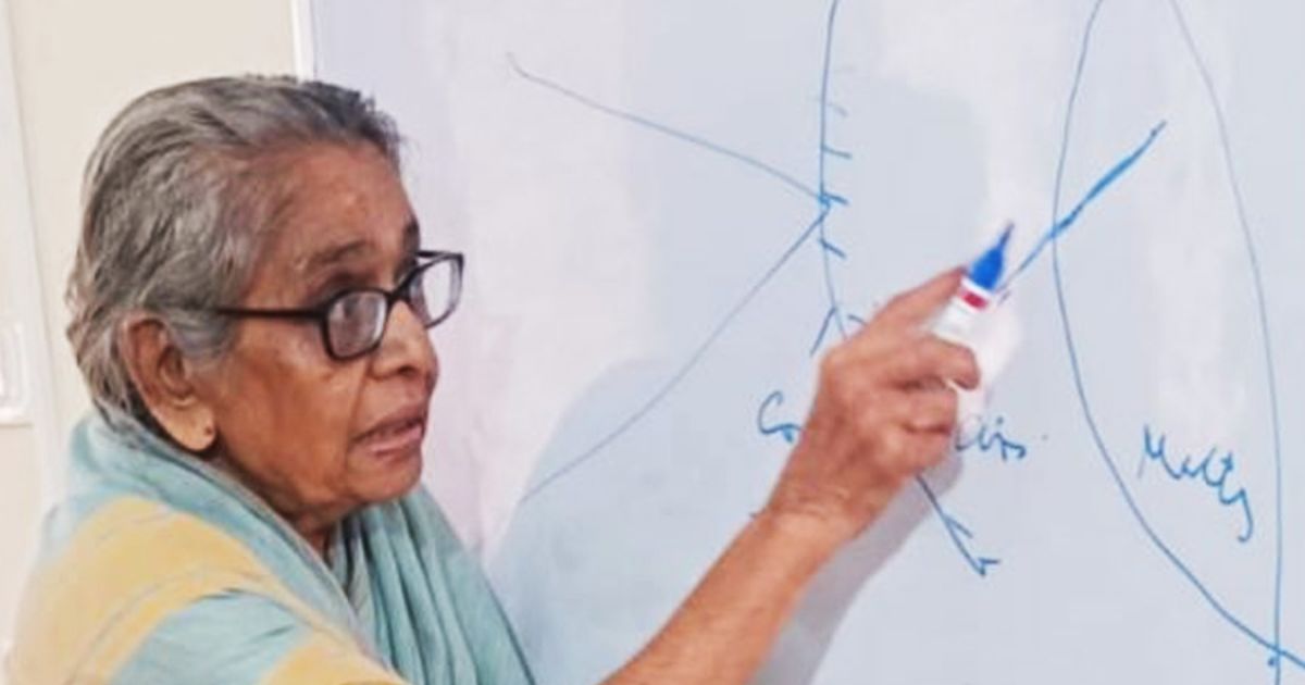 chilukuri shantamma physics lecturer