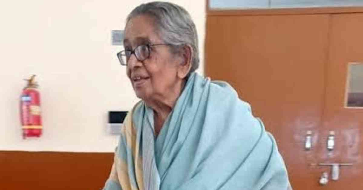 chilukuri shantamma physics lecturer