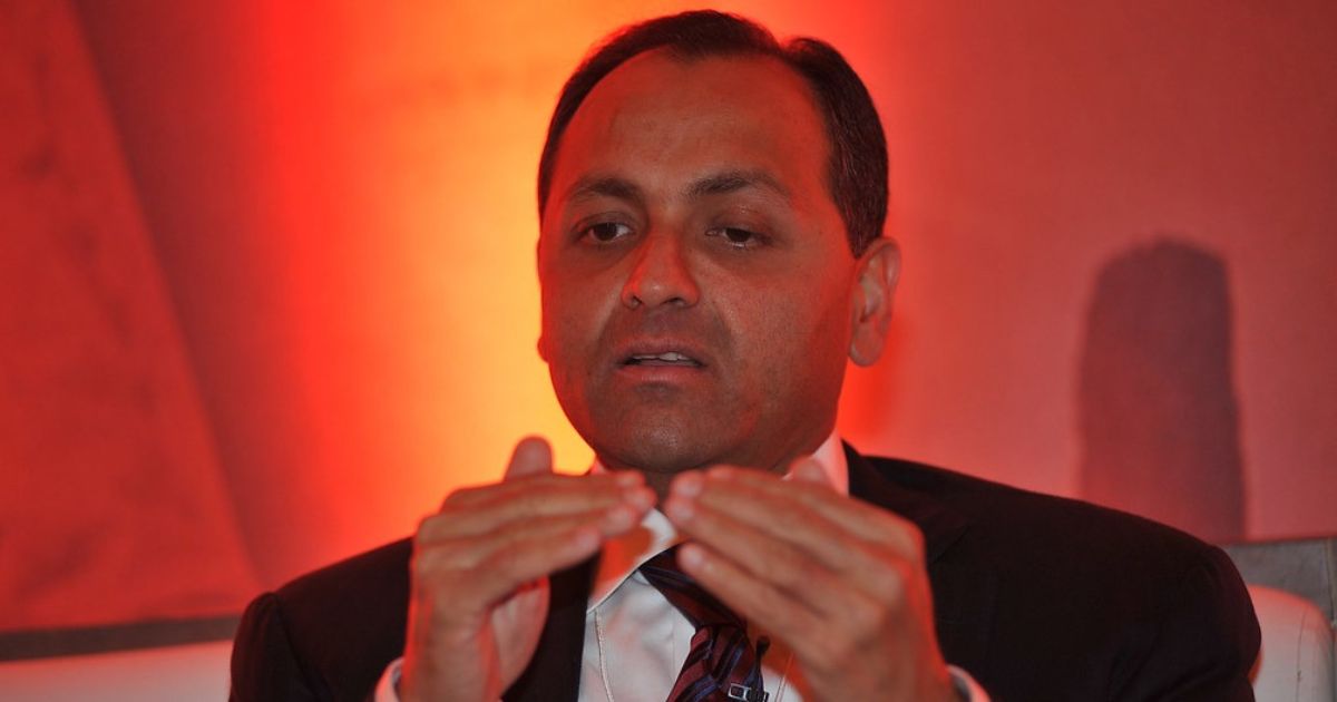 highest salaried employee in reliance industries