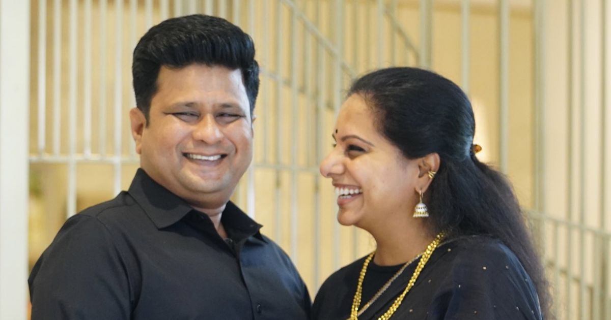 kalvakuntla kavitha husband devanapally anil kumar